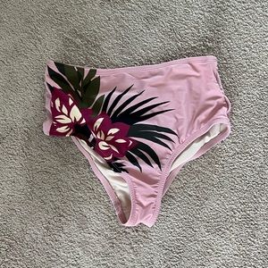 High Waisted Bathing Suit Bottoms🩷🍃